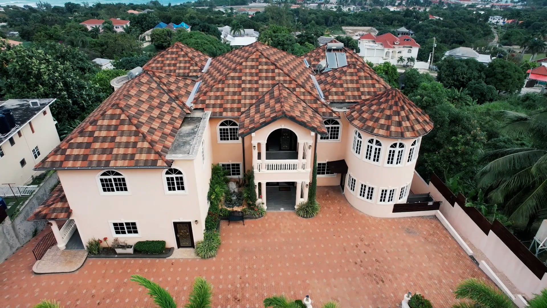 Villa Sweet Villa live direct-booking website — Luxury Caribbean villa brand